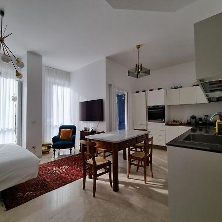 Ampio Ed Incantevole Monolocale A Citylife Milano Eksteriør bilde