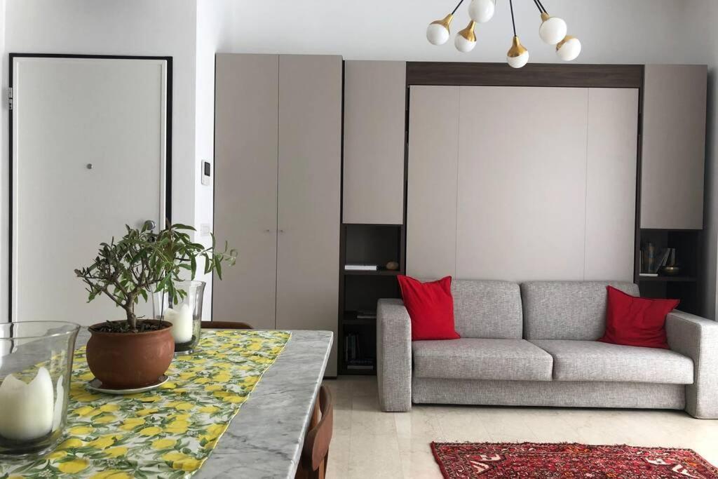Ampio Ed Incantevole Monolocale A Citylife Milano Eksteriør bilde